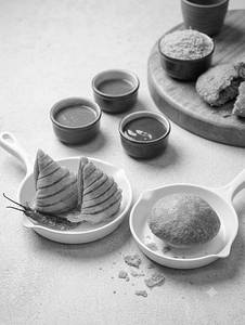 Jali Samosa And Onion Kachori Combo