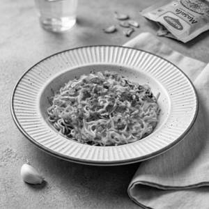 Burnt Garlic Maggie