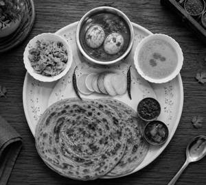 Paratha Egg Thali