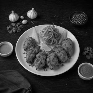 Tandoori Momos [6 Pieces]