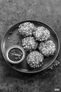 Crispy Sabudana Vada