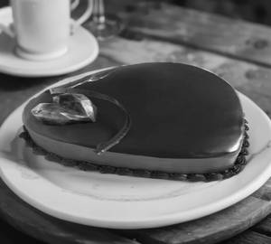 Royal Heart Chocolate Cake