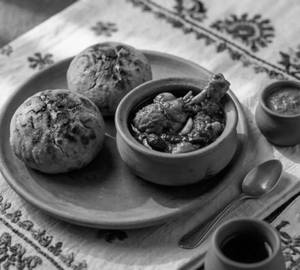 Litti + Bihari Chicken Curry [2+2 Pieces]