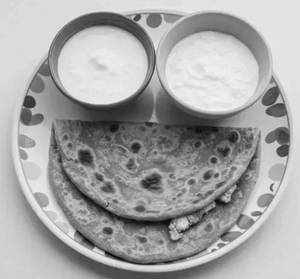 Paneer Paratha with Dahi