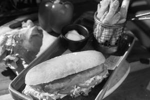 Chicken Sausage Hot Dog