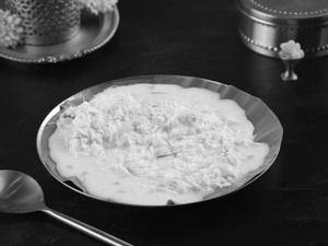 Pheni With Saffron Badam Milk