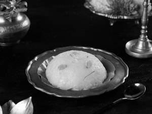 Kesari Bath - Saffron (sheera)