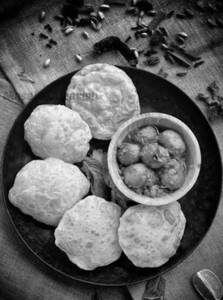 Luchi Dum Aloo Combo