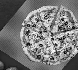 Veg lovers pizza