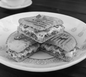 Cheese Chilli Onion Panini  Sandwich