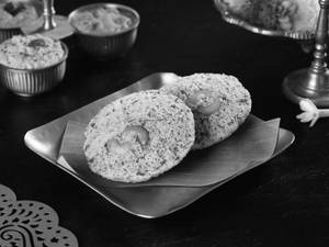 Rava Idli (2pcs)