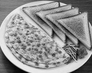 Masala Omelette With Butter Toast (2pcs)