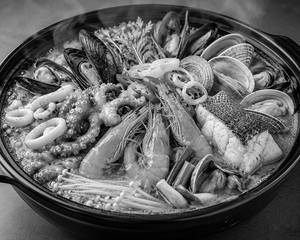 Haemultang(octopus With Abalone And Crab Soup)