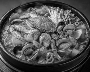 Kkotgae Tang (crab Stew)