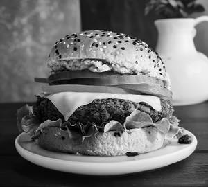 Veg cheese burger