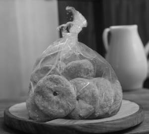 Gol Mathri (200 Gm)
