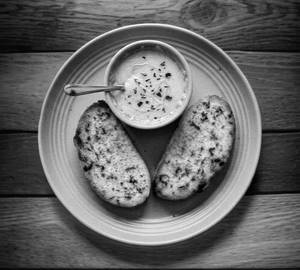 Cheezy Garlic Bread 4 Pc