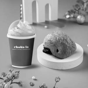 Chocolate Croissant with Chocolate Shake