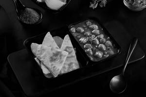 Chole Paratha