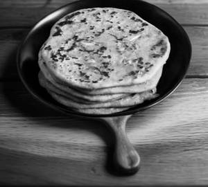 Aloo Paratha (2)