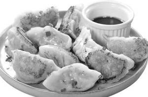 Fry panner momo [6 pieces]