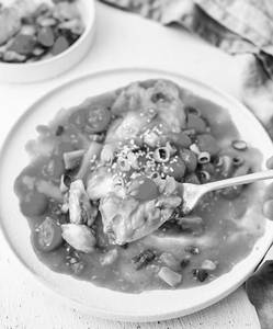 Fish In Hot Tomato Sauce