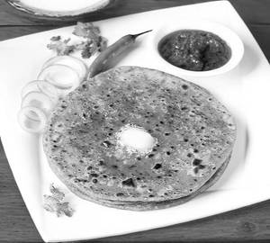 2 Butter aloo paratha