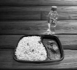 Basanti Pulao With Chicken Kosha(2pcs)+cold drinks 