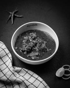 Masaledar Kale Chicken