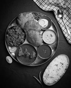 Chicken Kheema Thali