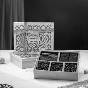 Regalia Chocolate Hamper