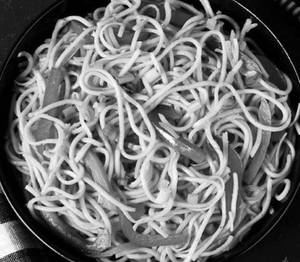 Veg Hakka Noodles