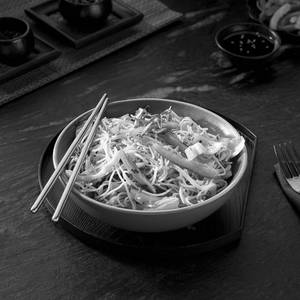 Classic Hakka Noodles Veg