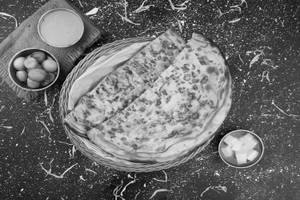 Green Chilli Paratha