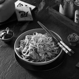 Udon Noodles With Truffle Oil & Straw Mushroom