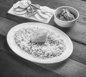 Chicken Biryani With Chicken Kosha [2 Pieces] and cold drinks