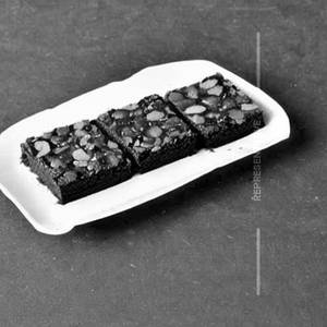Dry Fruits Brownie