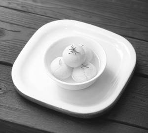 Rasgulla (2Pcs)