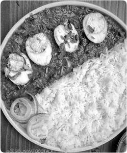 Rice With Egg Curry (2 Pcs)