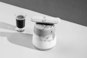 Tiramisu Iced Latte