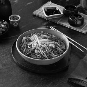 Spicy Chilli Basil Noodles Non-veg