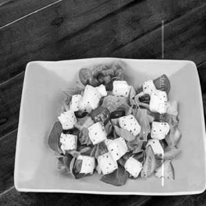 Cottage cheese green salad