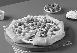 Chicken ultimate pizza