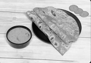 2 Chappathi With Veg Kurma