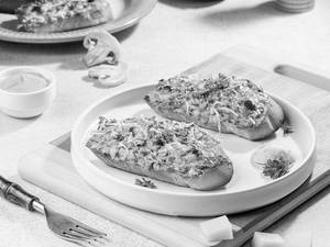 Creamy Mushroom Bruschetta