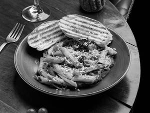 Veg Arrabiata Pasta