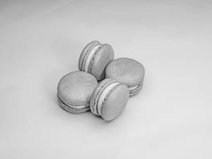 Raspberry Macarons