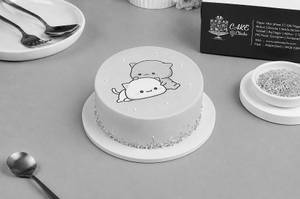 Valentine Cute Teddy Chocolate Mini Cake [200 Gm]