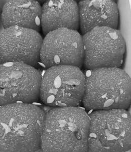 Small Laddu