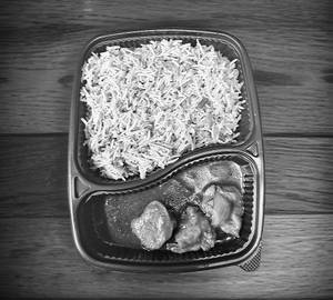 Veg Fried Rice + Chilli Chicken (3 Pcs) Combo